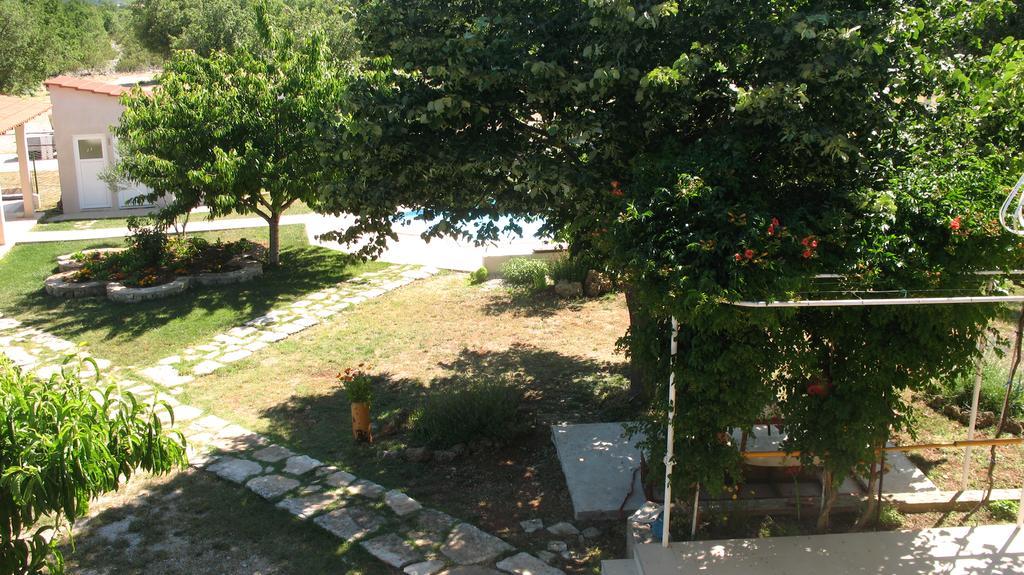 Kaja House Apartments Lozovac Ngoại thất bức ảnh