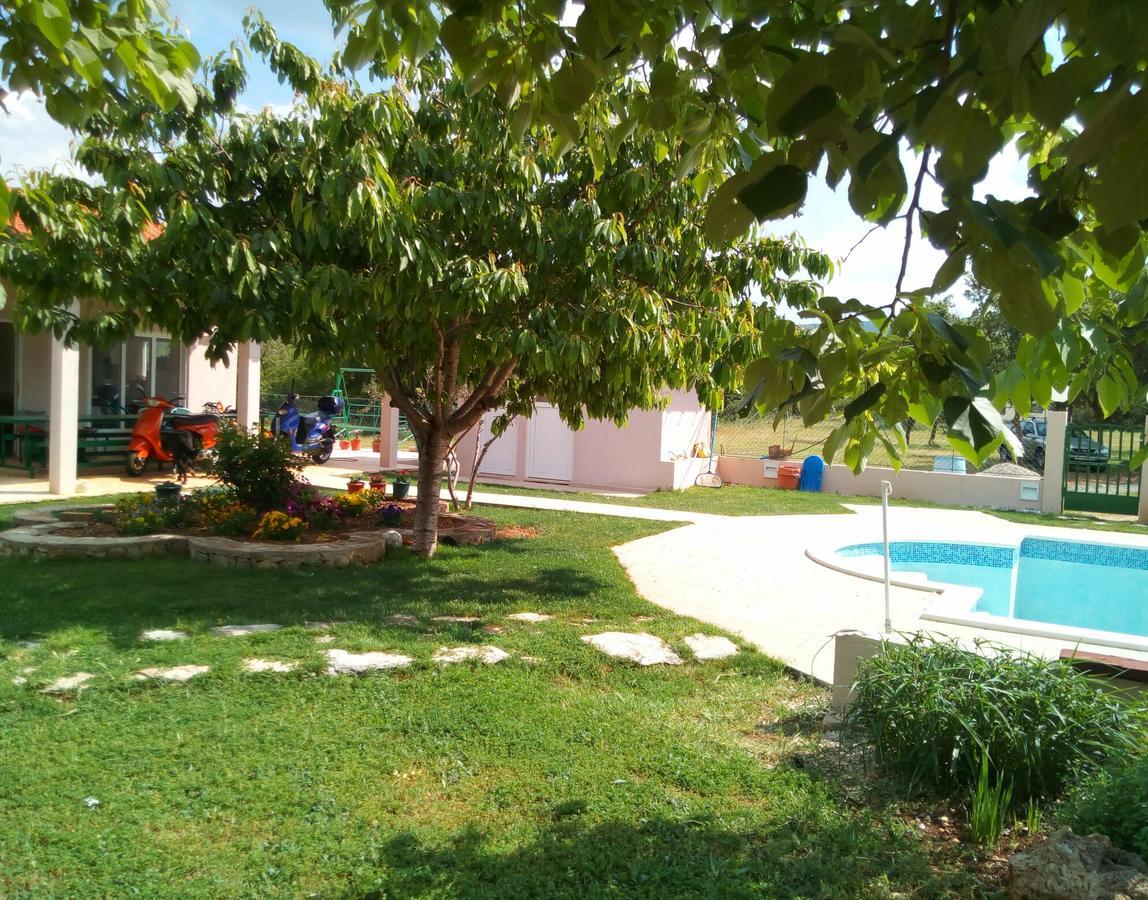 Kaja House Apartments Lozovac Ngoại thất bức ảnh