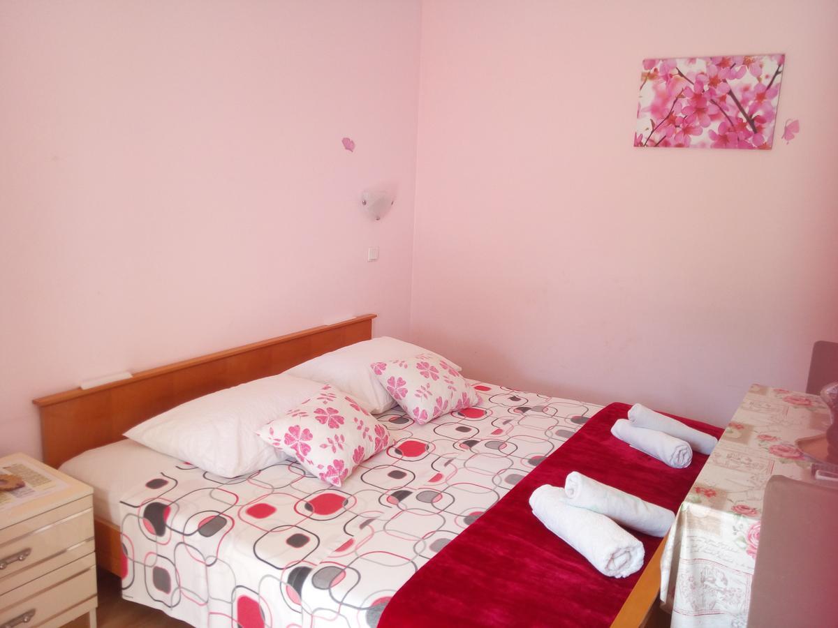 Kaja House Apartments Lozovac Ngoại thất bức ảnh