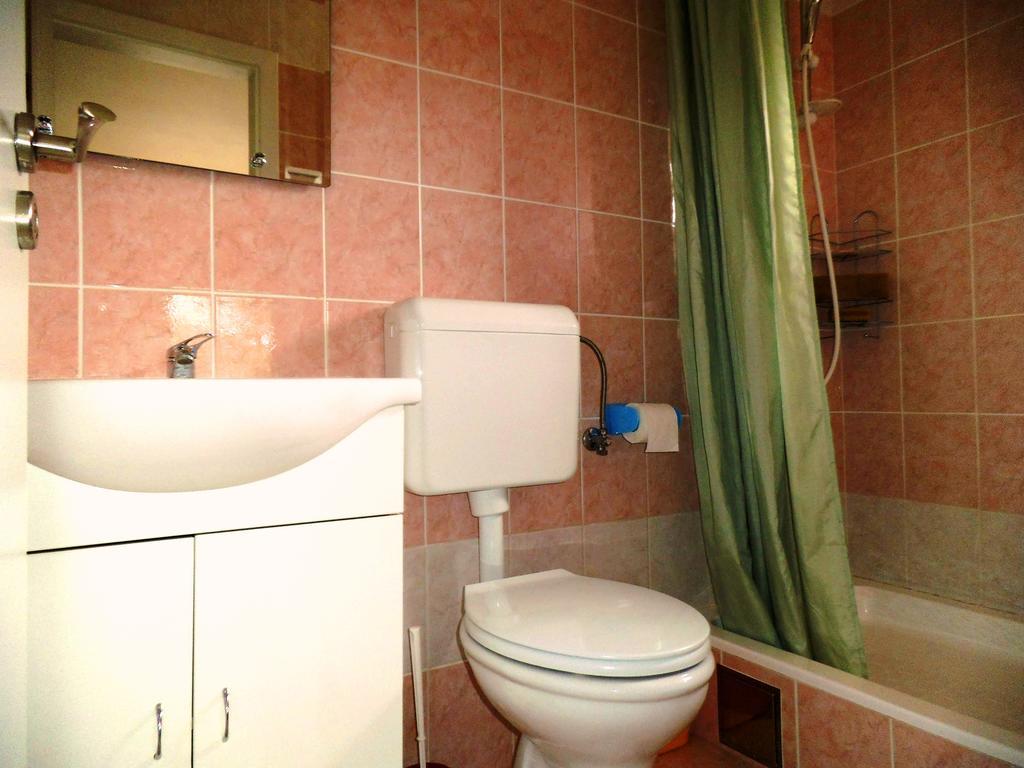 Kaja House Apartments Lozovac Ngoại thất bức ảnh